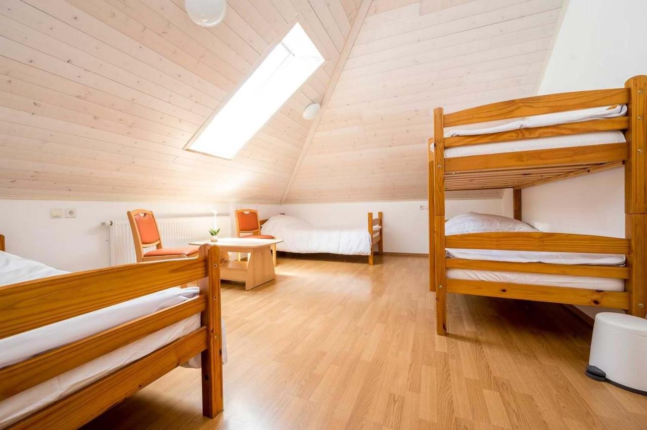 Hostel Kronotop In Triglav National Park Log pod Mangartom Zewnętrze zdjęcie